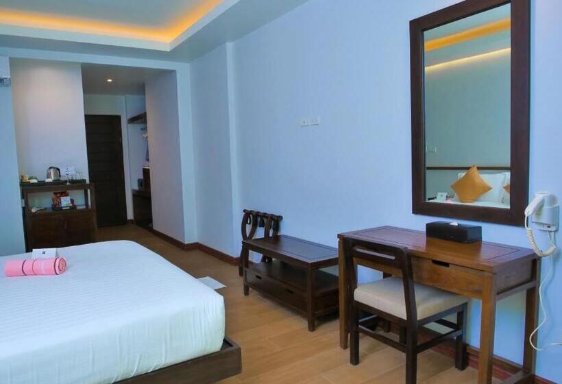 اتاق لوکس با چشمانداز باغ, Victoria Cliff Resort Nyaung Oo Phee Island