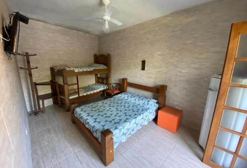 四人标准间, Toca Dos Pássaros