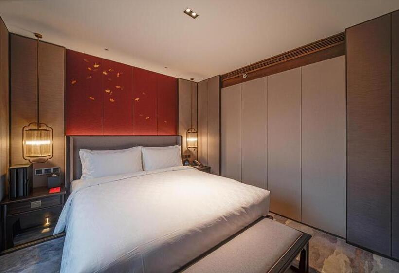 اتاق استاندارد با تخت بزرگ, Hualuxe Xi An Tanghua, An Ihg