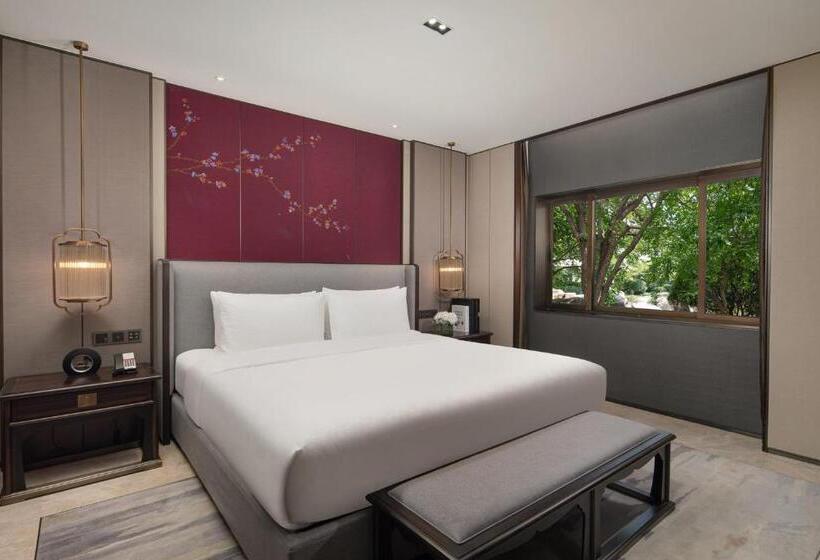 سوییت, Hualuxe Xi An Tanghua, An Ihg