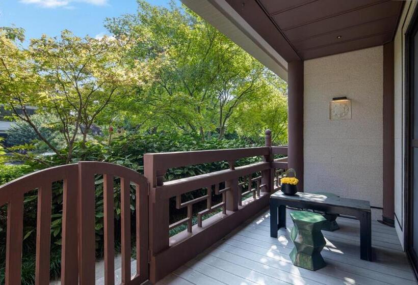 سوییت با چشمانداز باغ, Hualuxe Xi An Tanghua, An Ihg