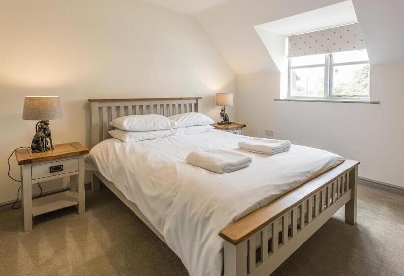 标准间, The Hopton Crown