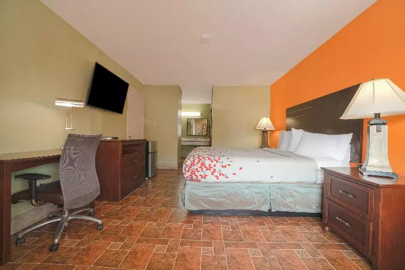 キングサイズベッドのスタンダードルーム, Aransas Bay Inn & Suites Corpus Christi by OYO