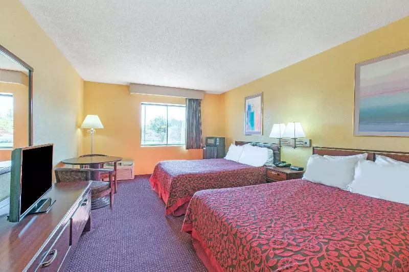 スタンダードルーム, Days Inn By Wyndham Canastota Verona