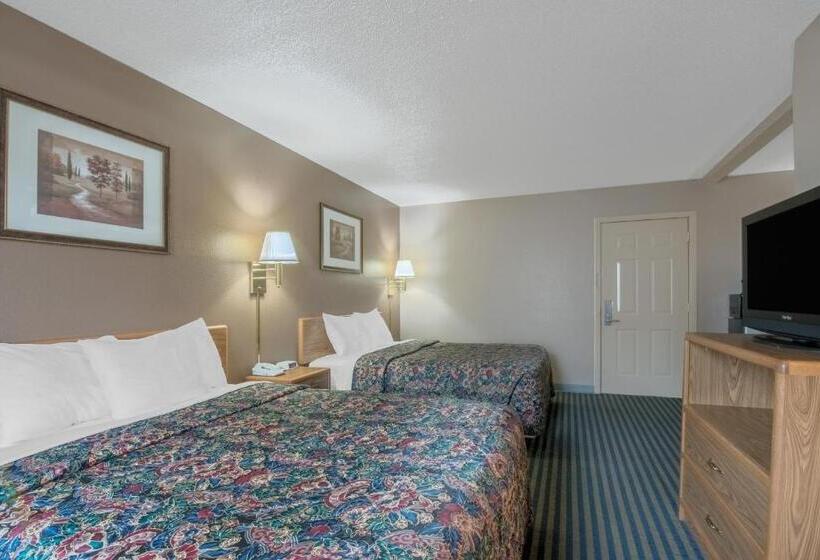 Номер Стандарт Адаптированный для Инвалидов, Days Inn By Wyndham Jamestown