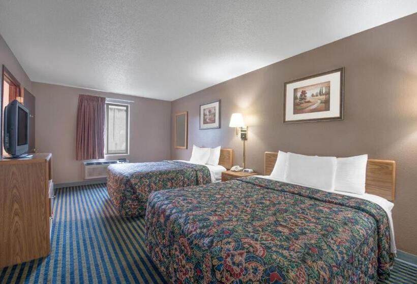 غرفة ديلوكس, Days Inn By Wyndham Jamestown