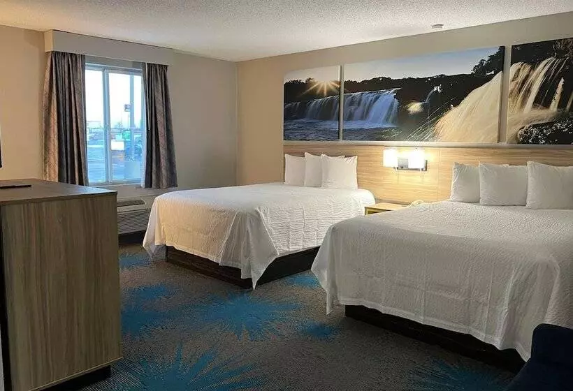 اتاق لوکس, Days Inn By Wyndham Jamestown