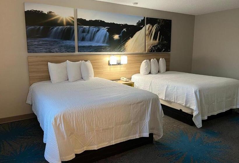 غرفة قياسية لذوى الاحتياجات الخاصة, Days Inn By Wyndham Jamestown