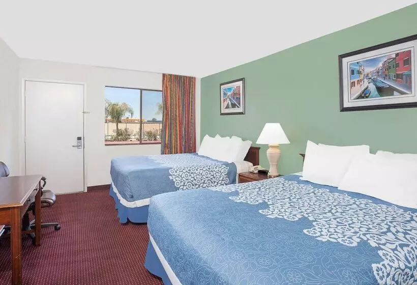 اتاق لوکس, Days Inn By Wyndham Lost Hills