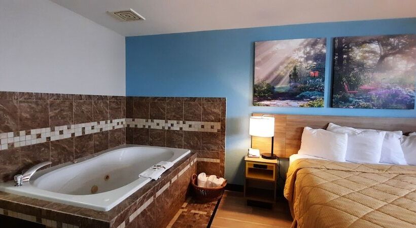 غرفة بيزنس, Days Inn By Wyndham Neenah