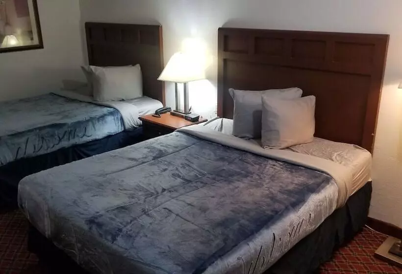 ２ダブルベッドのスタンダードルーム, Executive Inn Stillwater