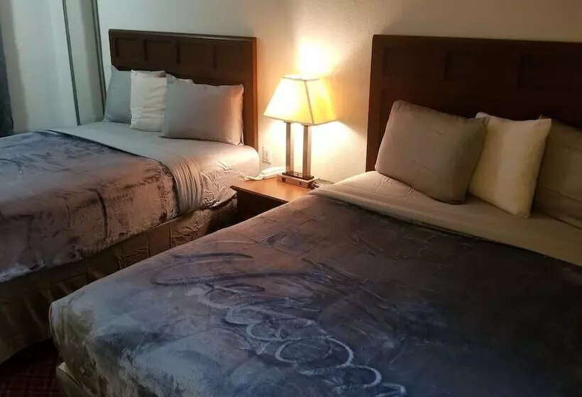 ２ダブルベッドのスタンダードルーム, Executive Inn Stillwater