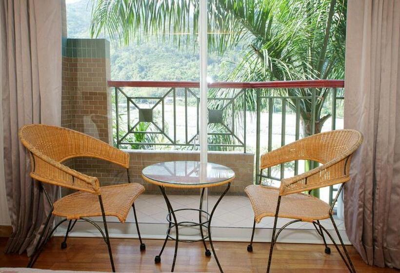 اتاق استاندارد چهار تخته, Fujiyeh Chipen Hot Spring Resort