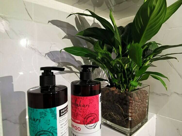 غرفة قياسية, Catcher Home