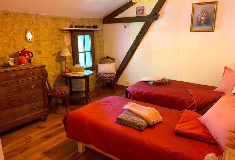 スーペリアールーム, Ferme De Tayac Charme Avec Pool