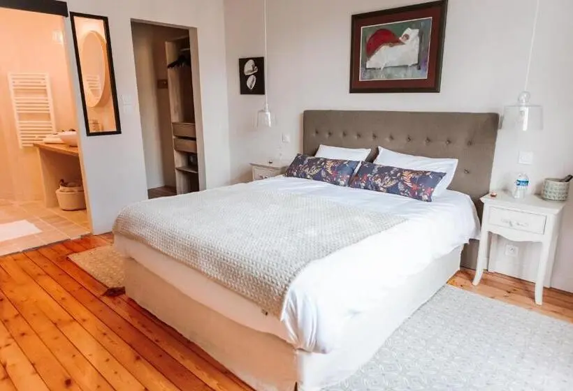 اتاق لوکس با بالکن, Chambre Roméo Ou Juliette