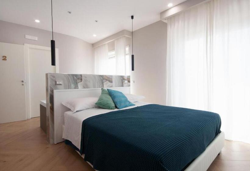 חדר סטנדרט עם ג'קוזי, Artemisia B&b