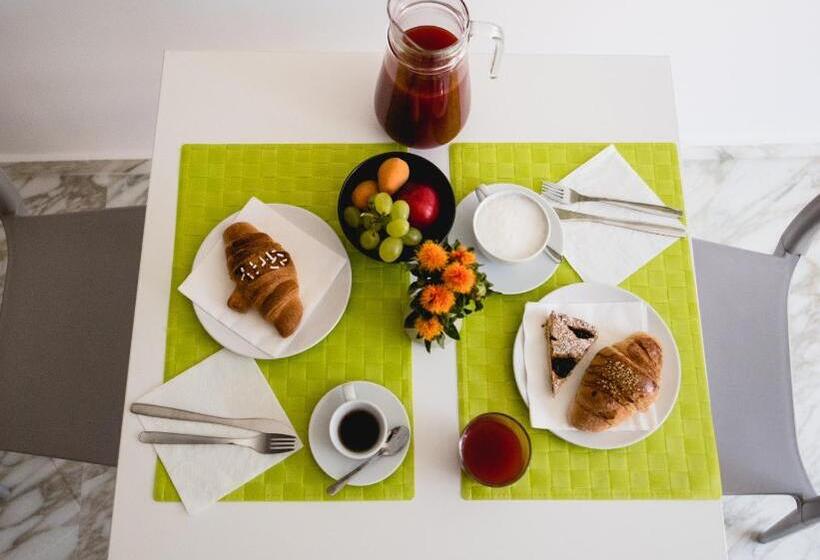 חדר סטנדרט עם ג'קוזי, Artemisia B&b