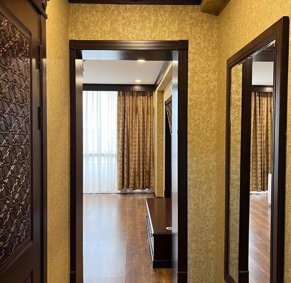 חדר סטנדרט יחיד עם מרפסת, Orient Star Varahsha