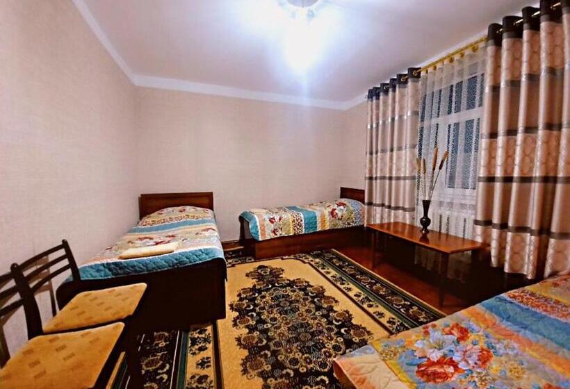 Standard-huone, Nukus Guest House