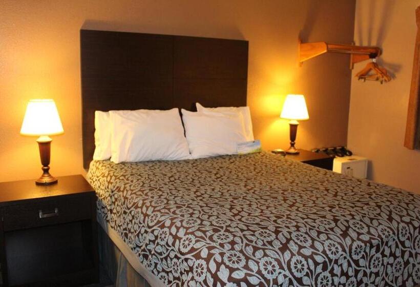 اتاق استاندارد, Days Inn By Wyndham Watertown