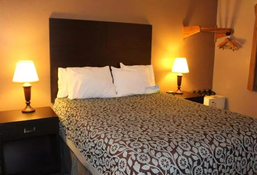 اتاق استاندارد, Days Inn By Wyndham Watertown