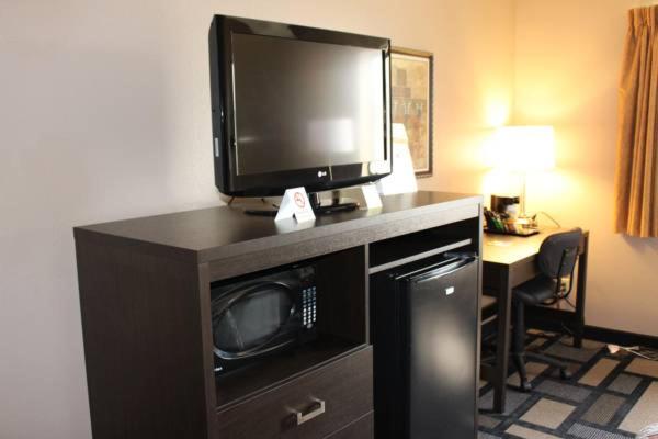 اتاق استاندارد, Days Inn By Wyndham Watertown