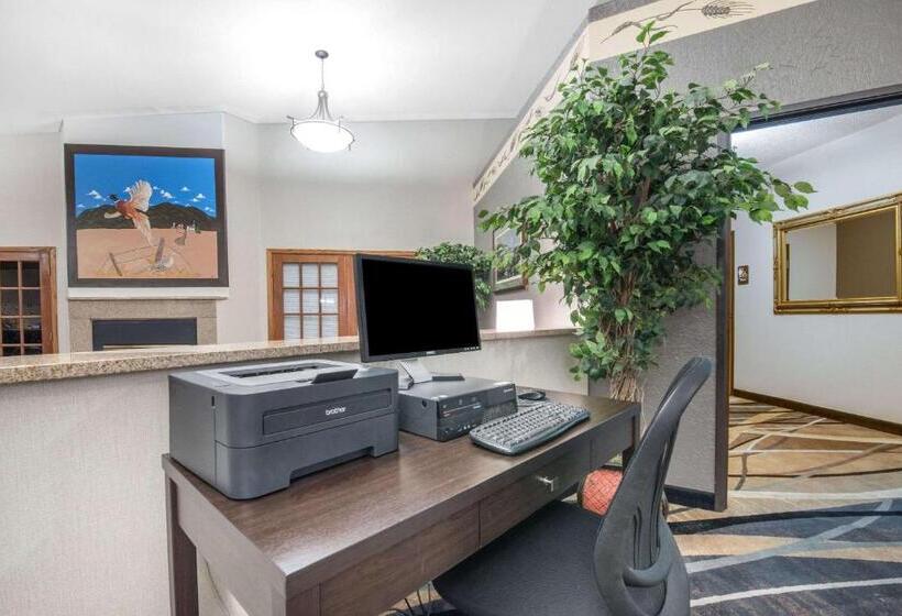 غرفة قياسية, Days Inn By Wyndham Watertown