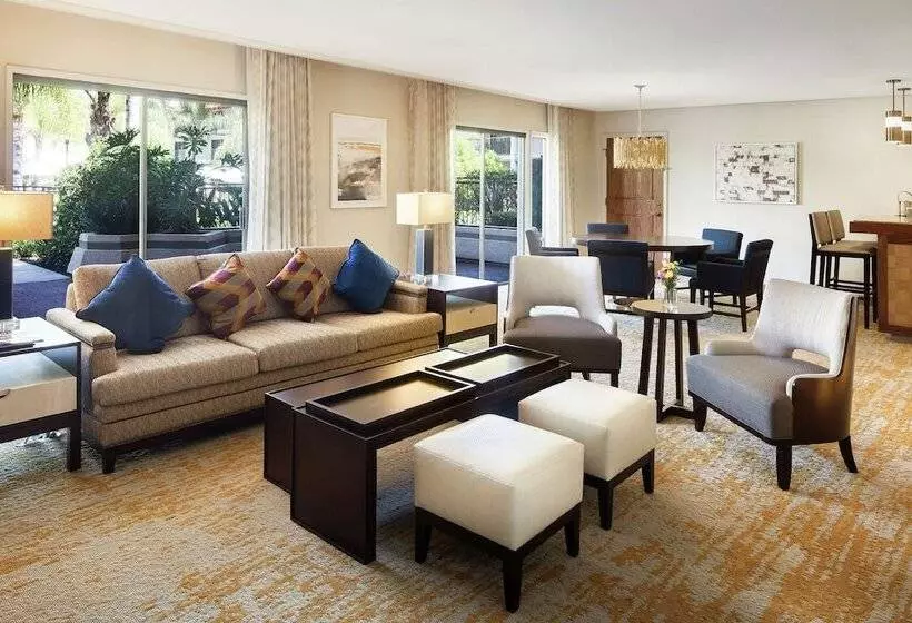 سوئیت پرزیدنت, Doubletree By Hilton Ontario Airport