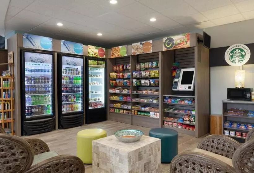 Standard Yhden Hengen Huone Merinäkymä, Surfside Beach Oceanfront