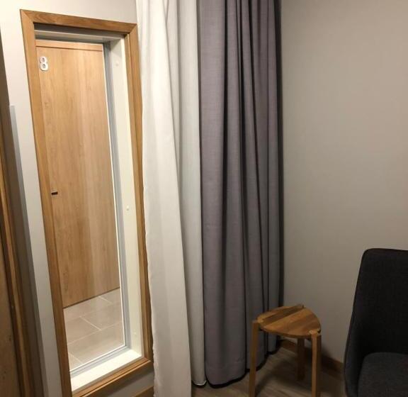 غرفة قياسية فردية, Hostel Toivola