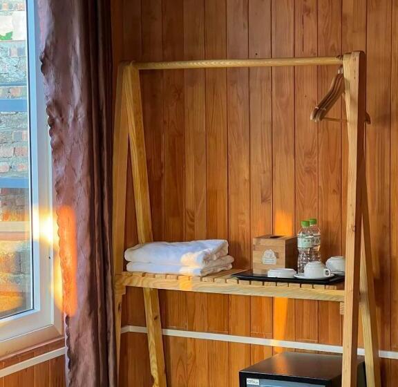 اتاق استاندارد با بالکن, Catba Oasis Bungalows