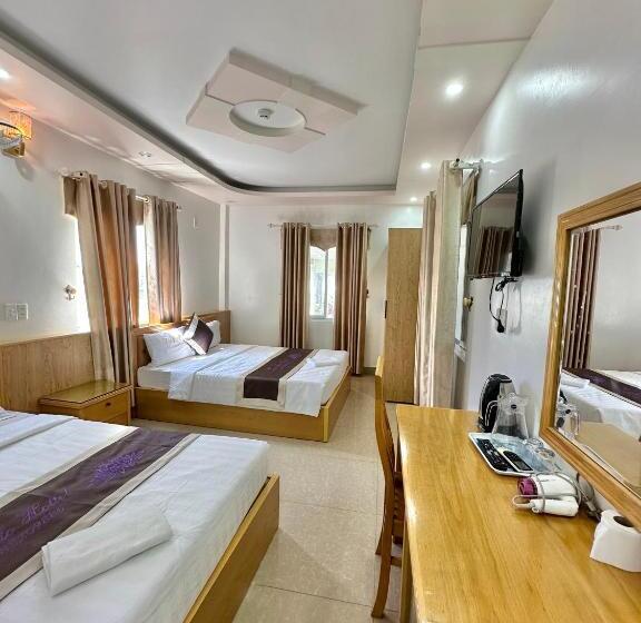 اتاق استاندارد چهار تخته, Thái Bảo