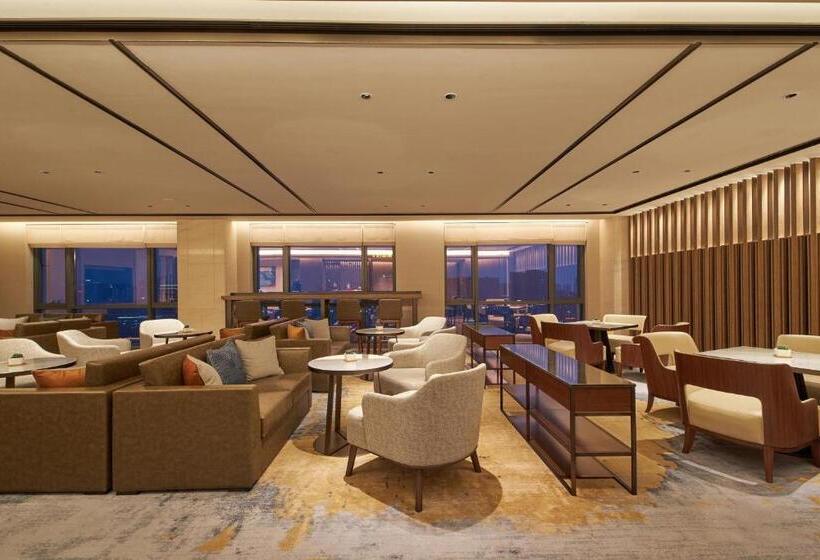 Номер Executive Кровать Кинг, Four Points By Sheraton Jiaxing