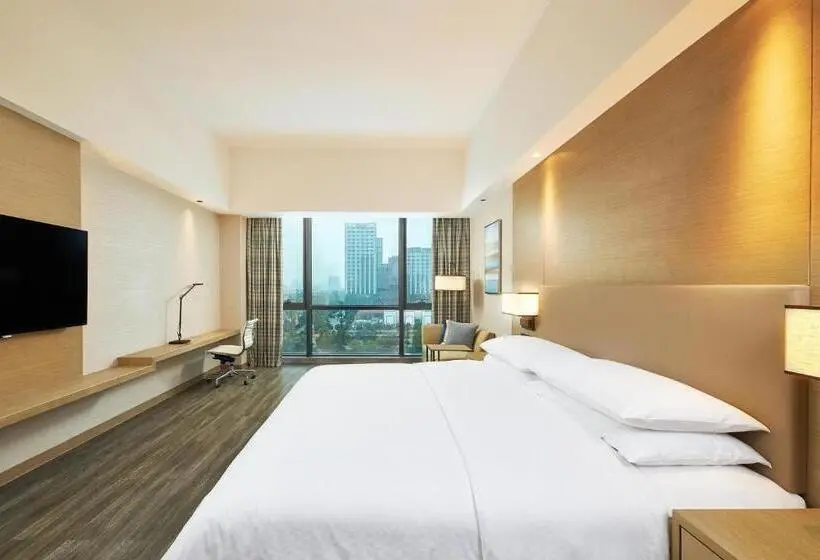 キングサイズベッドのデラックスルーム, Four Points By Sheraton Jiaxing