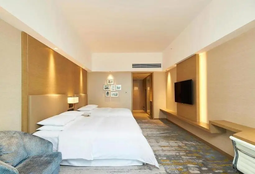 シティビューのデラックスルーム, Four Points By Sheraton Jiaxing