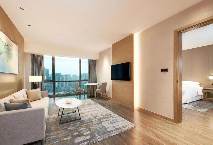 이그제큐티브 스위트, Four Points By Sheraton Jiaxing