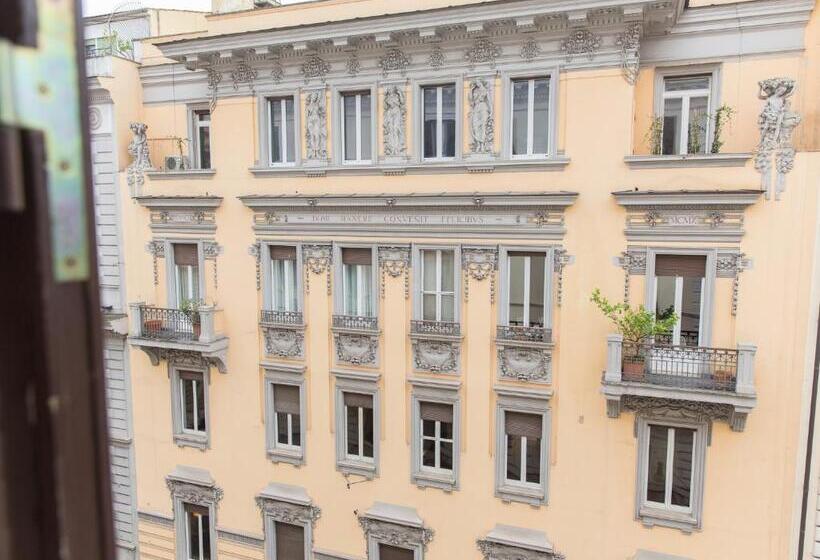اتاق استاندارد, Venustas Roma