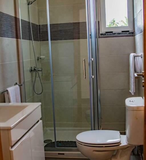 اتاق استاندارد, Vitoria