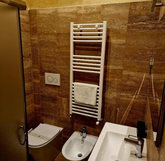 חדר סטנדרט יחיד, Jadore Monic