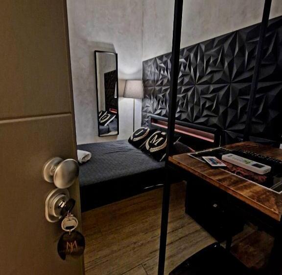 חדר סטנדרט יחיד, Jadore Monic