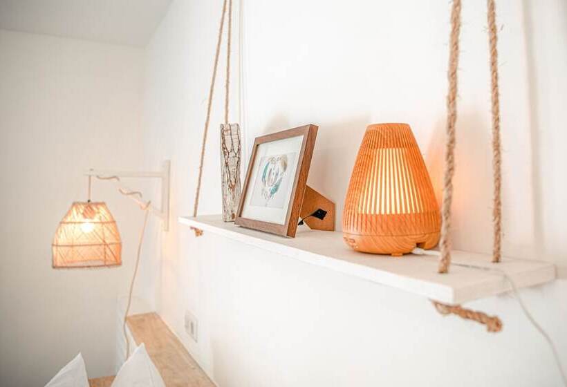 디럭스 룸, The Koho Air