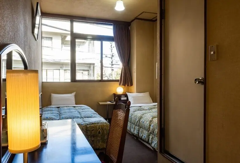 Standard-huone, Business Hotel Nakayama
