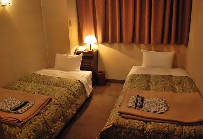 Standard-huone, Business Hotel Nakayama