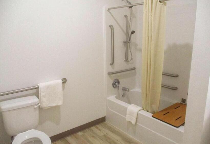 غرفة قياسية سرير كينج لذوى الإحتياجات الخاصة, Studio 6port Allen, La  Baton Rouge I10