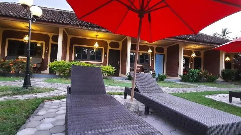 プールビュースタンダードルーム, Besar Bulan Baru   Senggigi