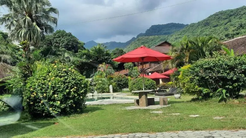 スタンダードトリプルルーム, Besar Bulan Baru   Senggigi
