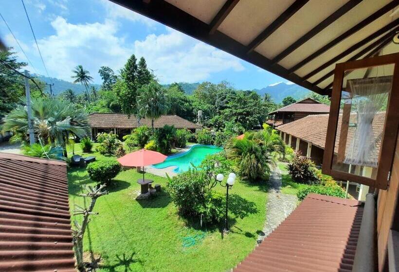 Стандартный Номер Кровать Кинг, Besar Bulan Baru   Senggigi