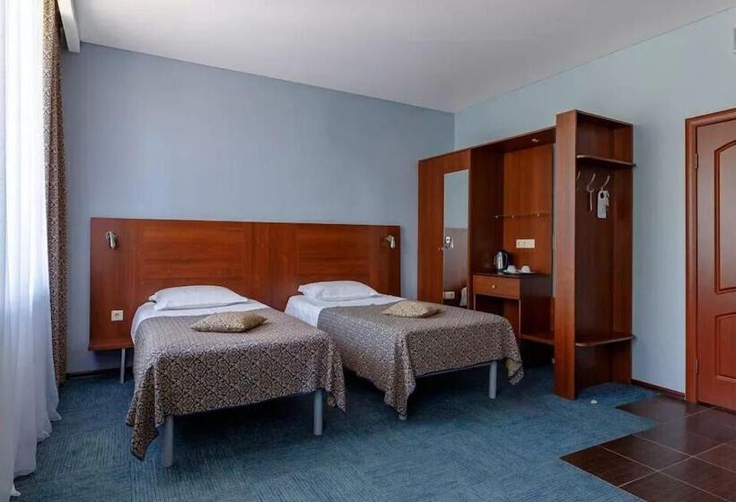 اتاق راحتی, Cronwell Park Nika