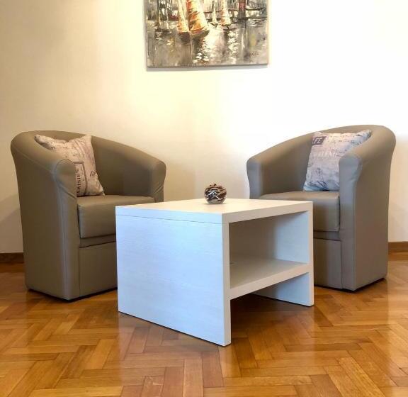 דירת שלושה חדרים, Bb Ld